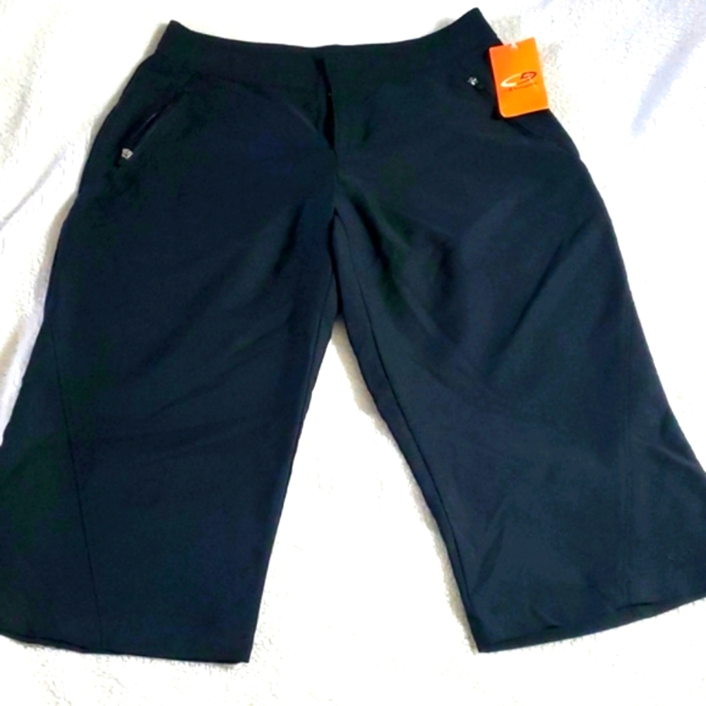 NWT Champion C9 dressy travel Capri Pants zipper pockets size S